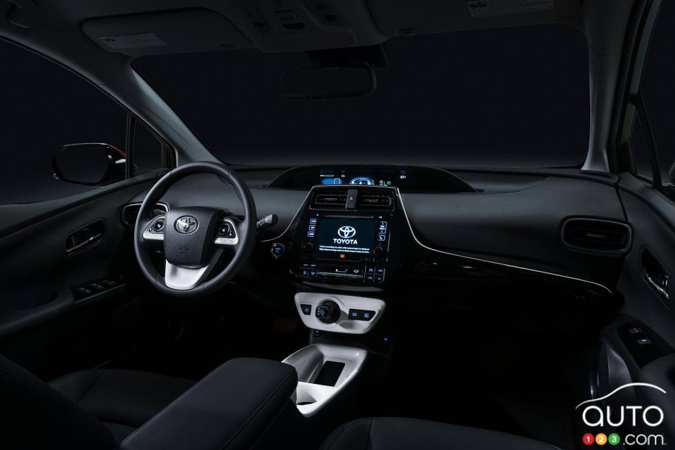2016 Toyota Prius dashboard