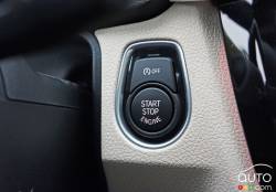 Bouton de démarrage et arrêt du moteur de la BMW 328i Xdrive Touring 2016