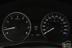 Tachymètre et indicateur de vitesse