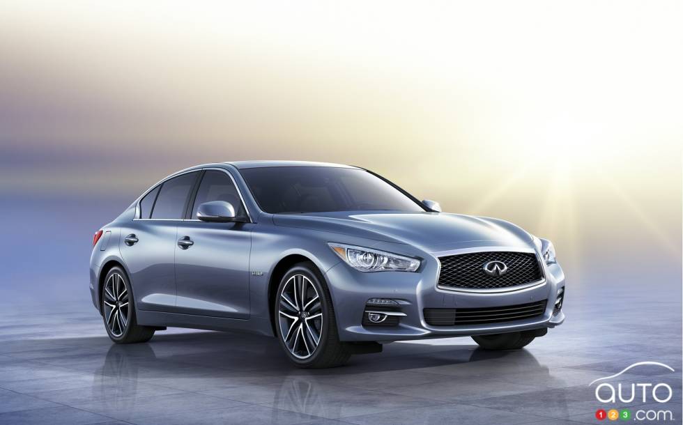 Right front 3/4 view