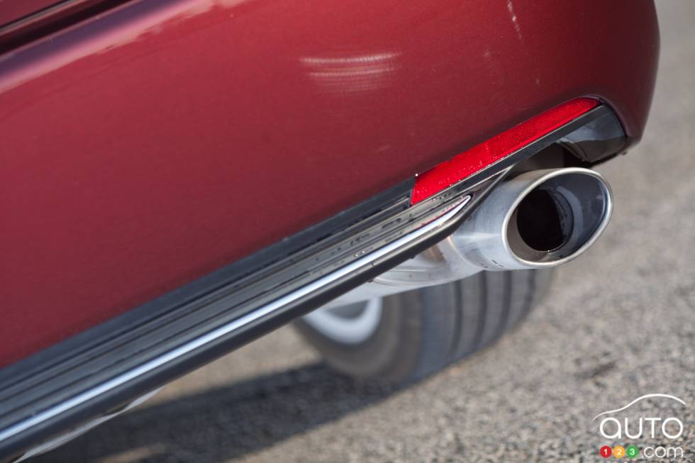 Détails de l'embout d'échappement