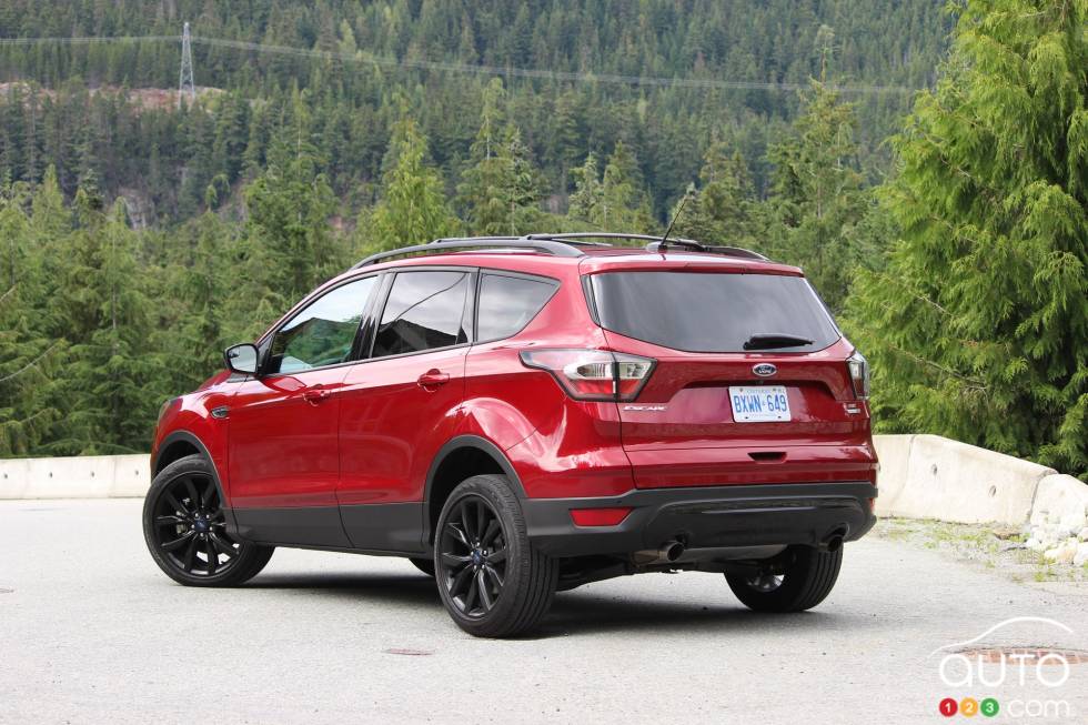 2017 Ford Escape pictures | Photo 2 of 22 | Auto123