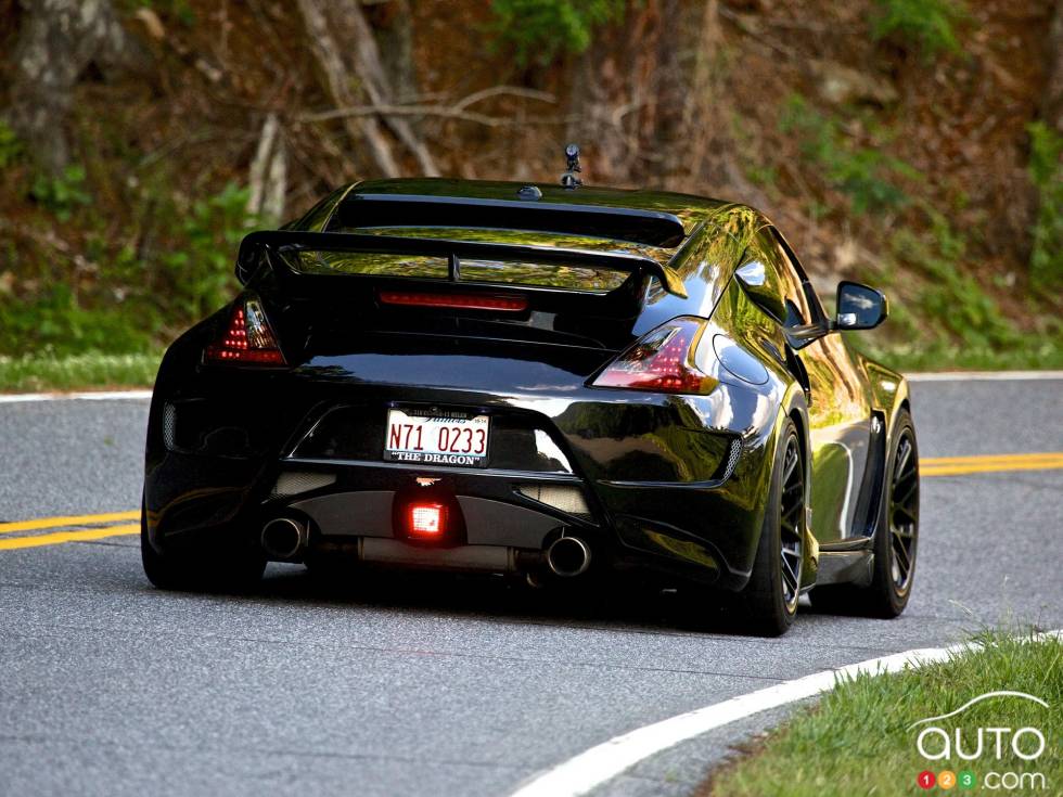 The new 2018 Nissan 370Z NISMO