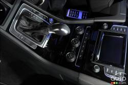 détails de la console centrale