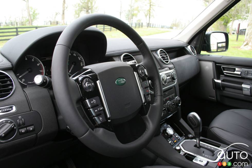 Volant avec commandes