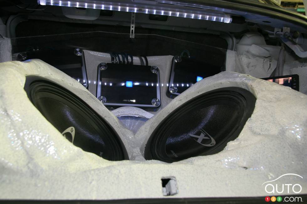 Montreal National Sport Compact 2006