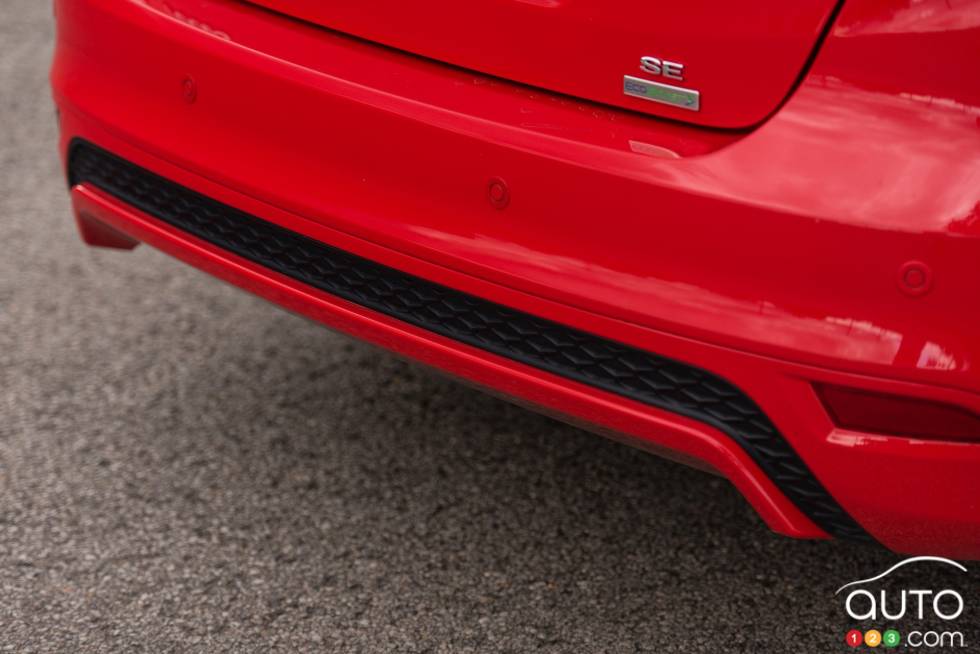2015 Ford Focus SE Ecoboost rear valance