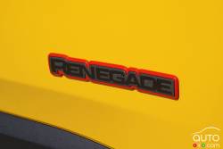 Écusson du modèle du Jeep Renegade Trailhawk 2016