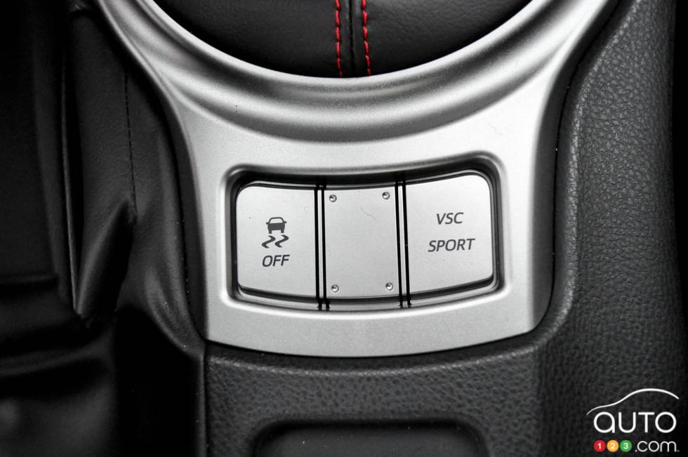 Boutons du contrôle de la stabilité