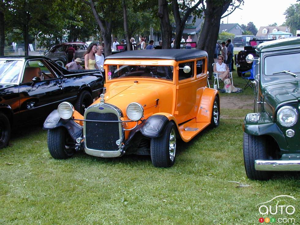 Les Belles Autos d'hier 2004