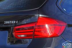 Feux arrière de la BMW 328i Xdrive Touring 2016