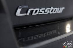Crosstour logo