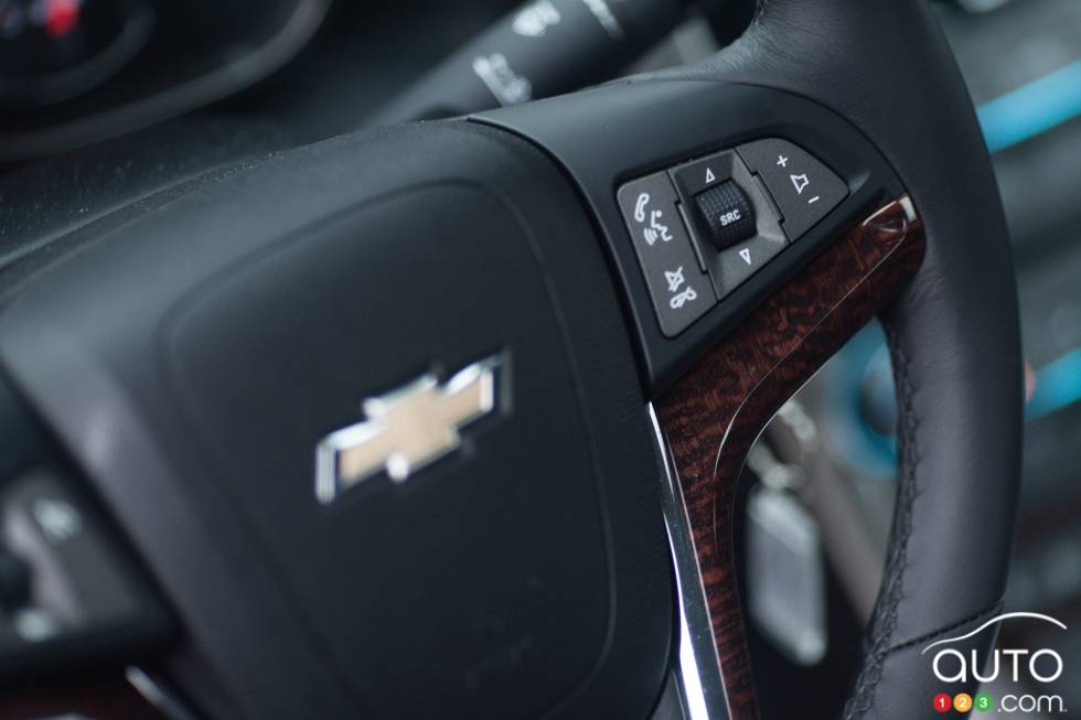 Steering wheel controls