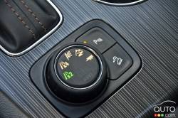 2017 GMC Acadia driving mode controls