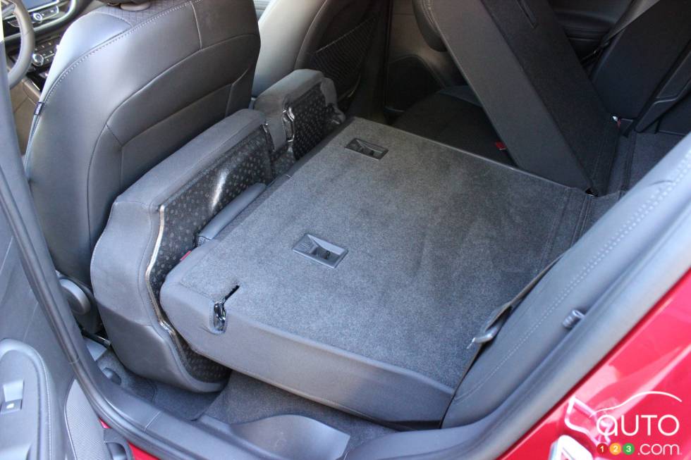 Banquette arrière rabattable