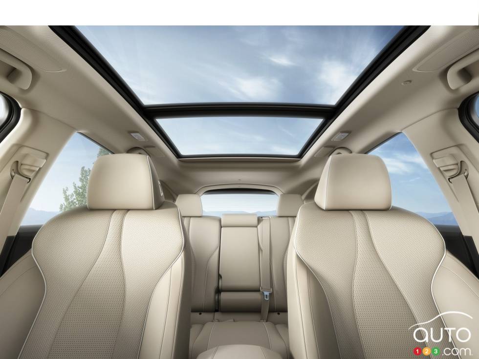 Vue avant de l'intérieur