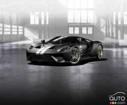 2016 Ford GT '66 Heritage Edition front 3/4 view