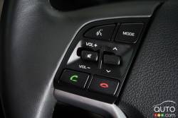 2016 Hyundai Tucson steering wheel mounted audio controls