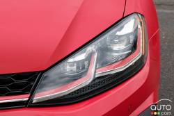 2018 Golf GTI front headlight