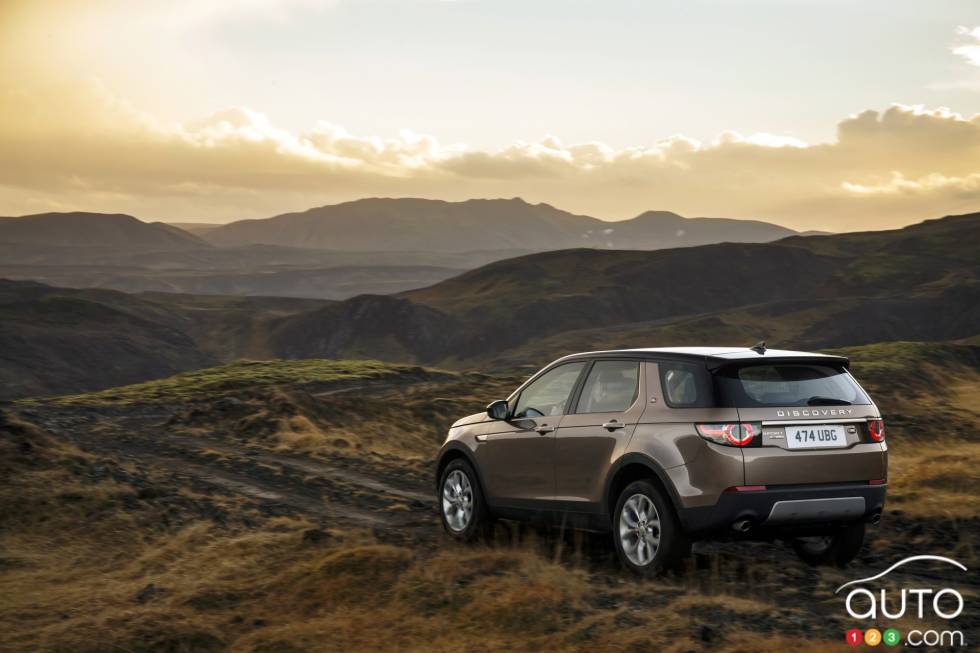 rear 3/4 action view