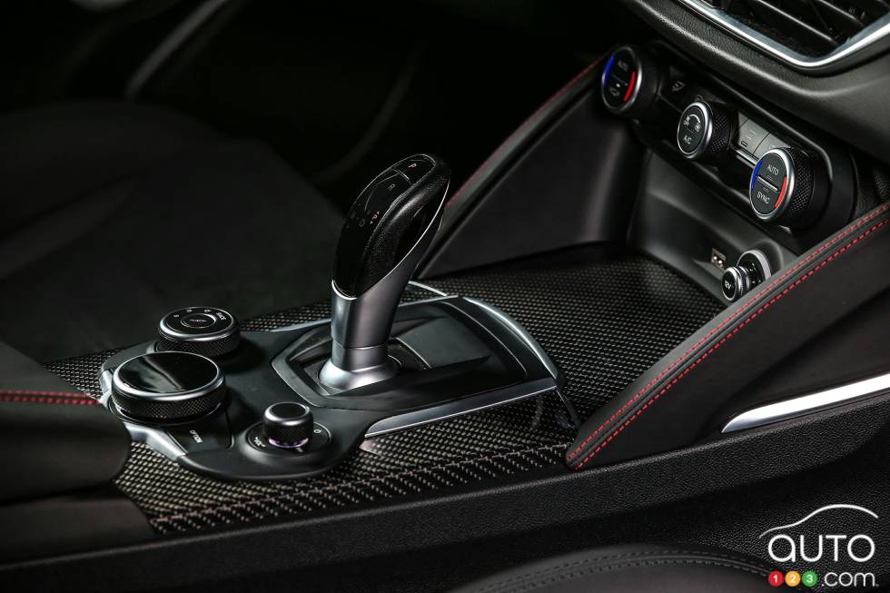 Alfa Romeo Stelvio Quadrifoglio 2019