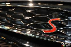 détails de la calandre avant