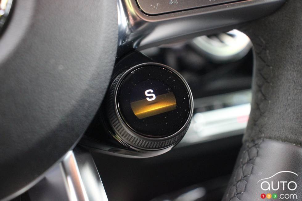 We drive the 2021 Mercedes-AMG GLB 35