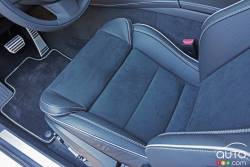 2016 Volvo XC90 T6 R design seat detail