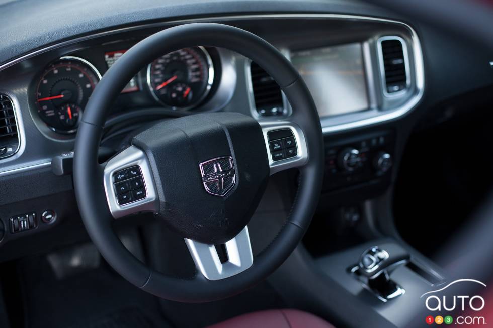 Steering wheel with controls