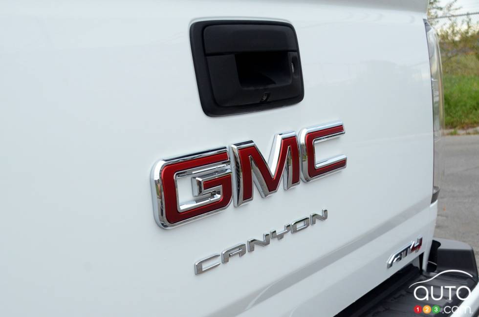 We drive the 2021 GMC Canyon AT4