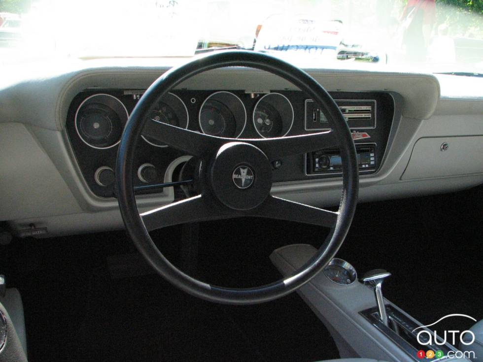 Les Belles Autos d'hier 2006