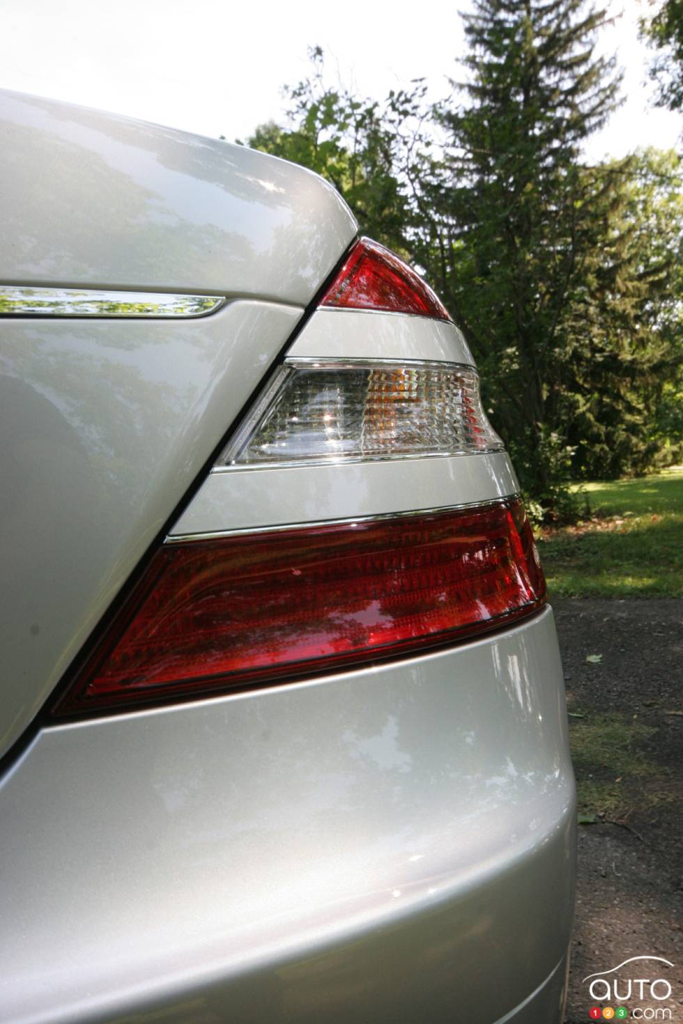 Mercedes-Benz S-Class 2007