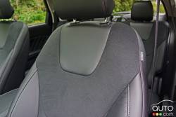 2016 Ford Edge Sport seat detail