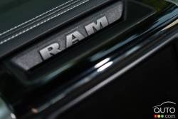 Détail intérieur de la Ram 1500 Black Sport 2015