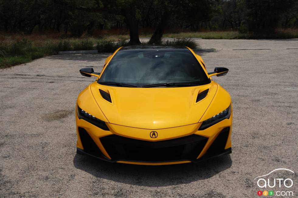 We drive the 2022 Acura NSX Type S