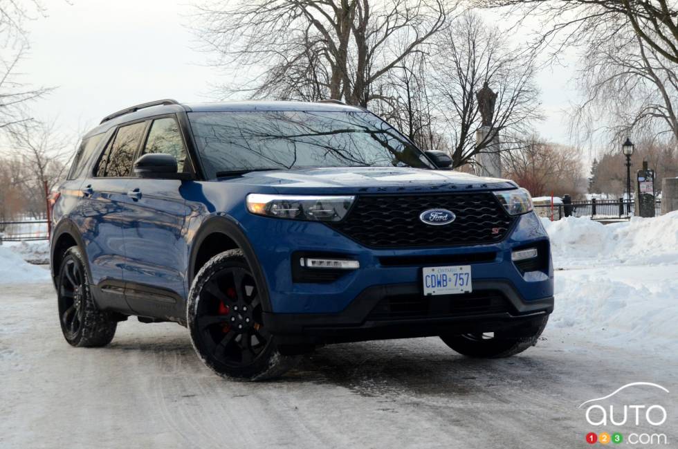 We drive the 2020 Ford Explorer ST
