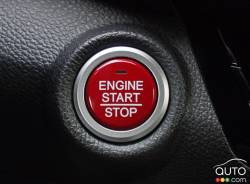 Bouton de démarrage et arrêt du moteur de la Honda Accord Touring V6 2016