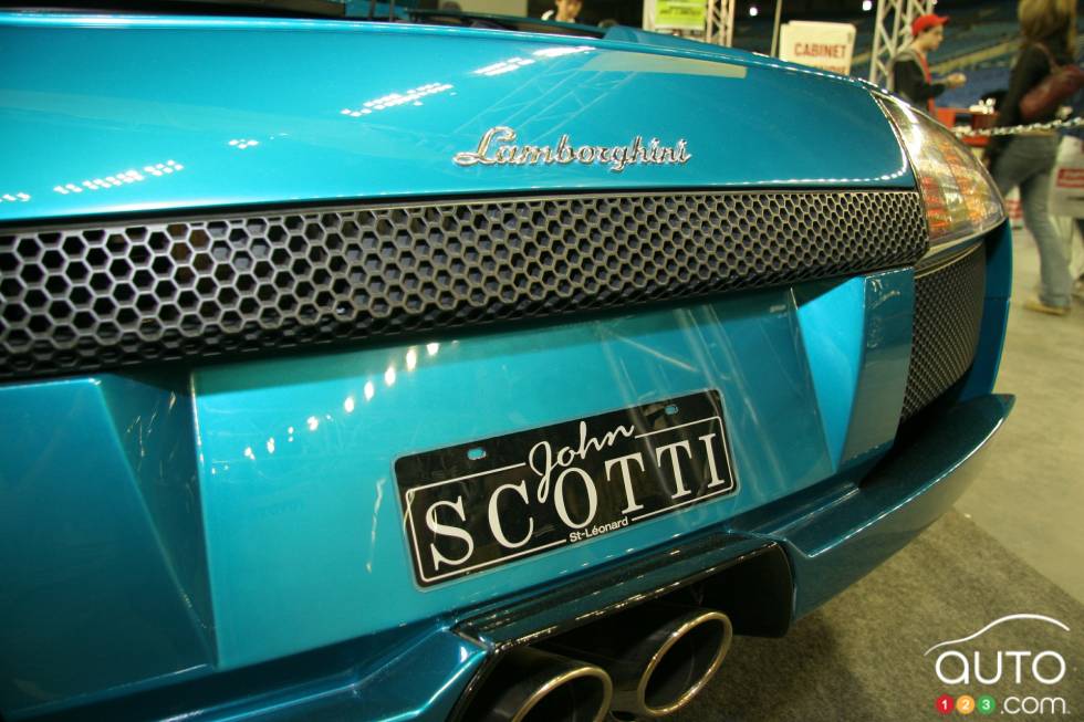 Montreal National Sport Compact 2006