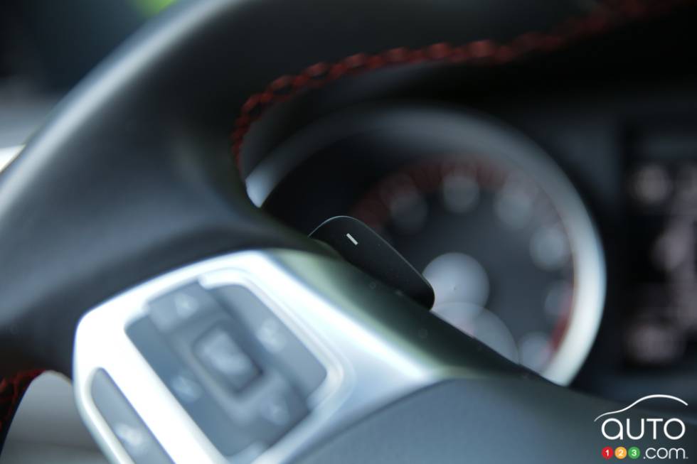 boutons de commandes au volant