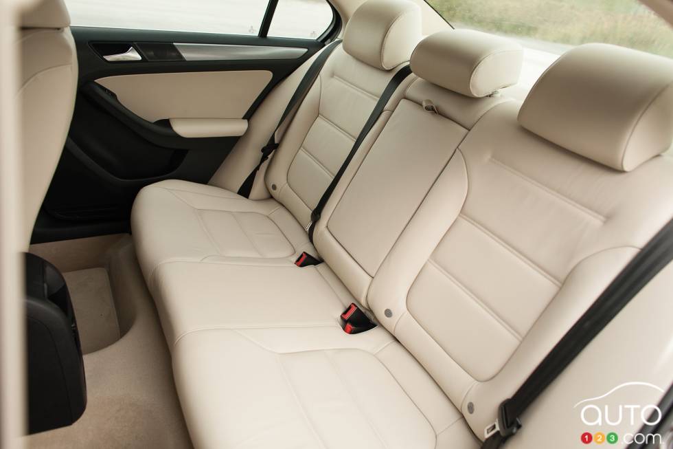 Rear seats