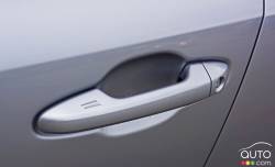 Poignée de porte sans clé du Toyota Highlander XLE AWD 2016