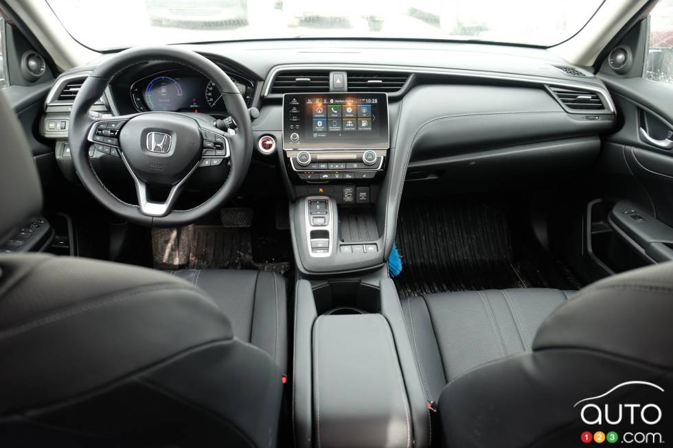 Nous conduisons la Honda Insight 2019