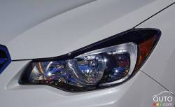 2016 Subaru Impreza 5-door Touring headlight