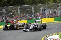 Esteban Gutierrez , Sauber F1 Team et Romain Grosjean  Lotus F1 Team, impliqués dans un accident.