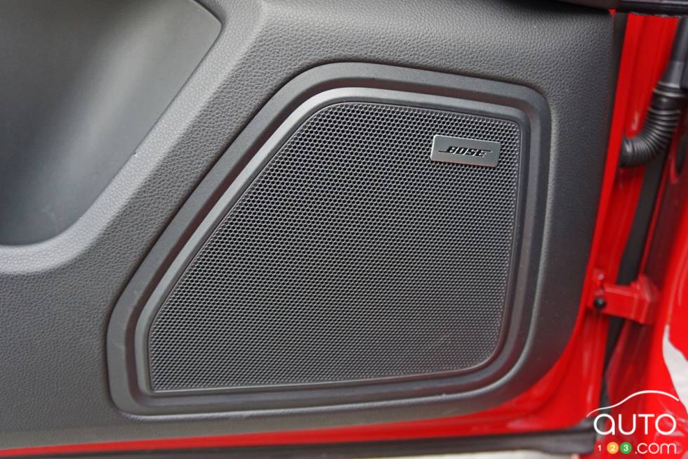 2017 Porsche Macan GTS audio system brand