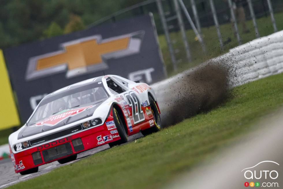 Scott Steckly, Canadian Tire Dodge, in action during qualifying