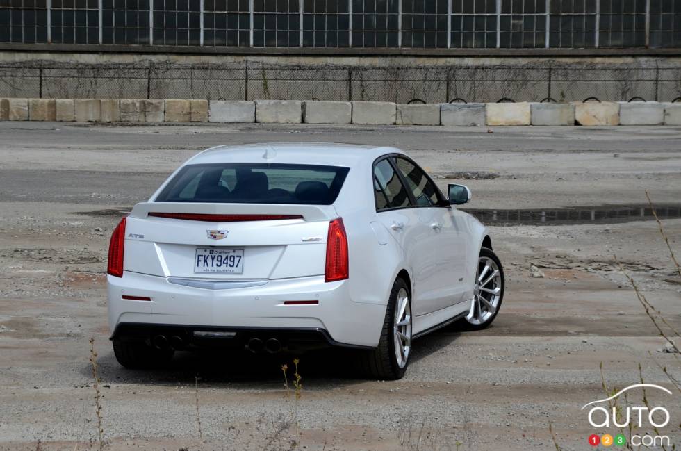 2016 Cadillac ATS-V rear 3/4 view