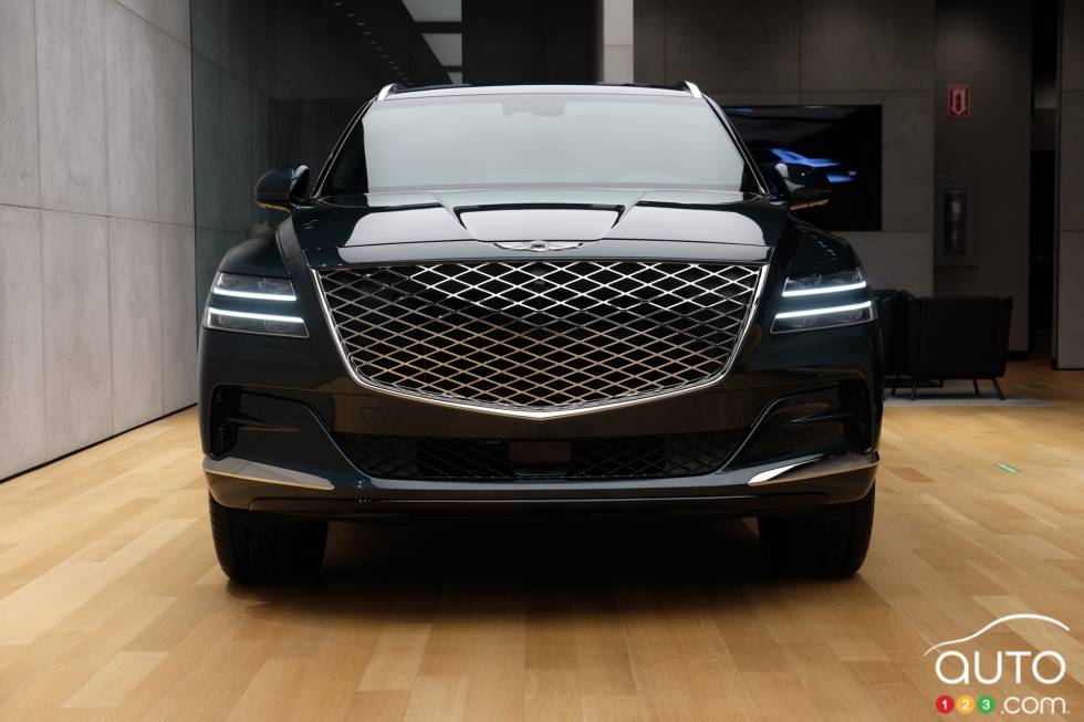 We drive the 2021 Genesis GV80