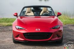 2016 Mazda MX-5 front view