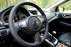 2017 Nissan Sentra SR Turbo steering wheel
